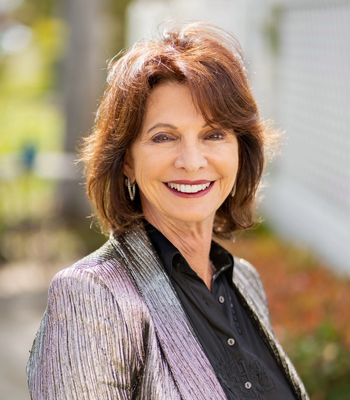 Portrait of Marla Zanelli, REALTOR®.